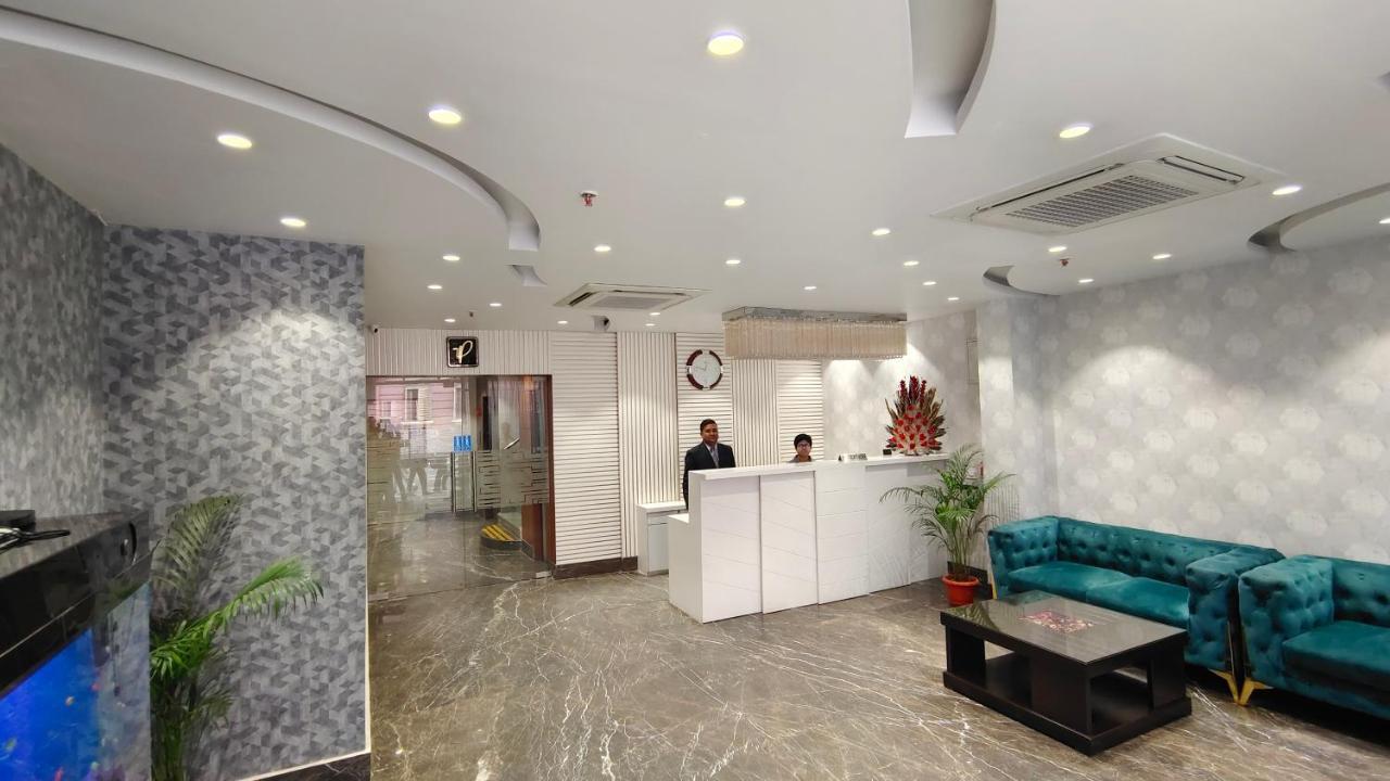 The Panash - Hotel & Banquet Kolkata Bagian luar foto